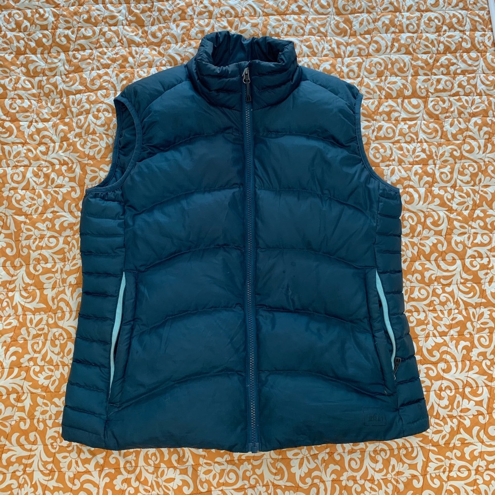REI puffy vest